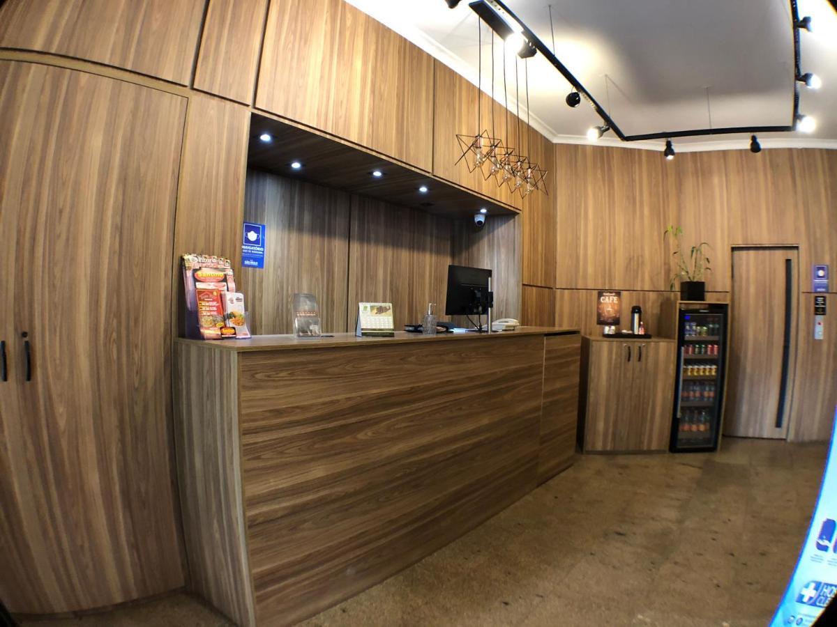 Hotel Caravelas เซาเปาโล ภายนอก รูปภาพ