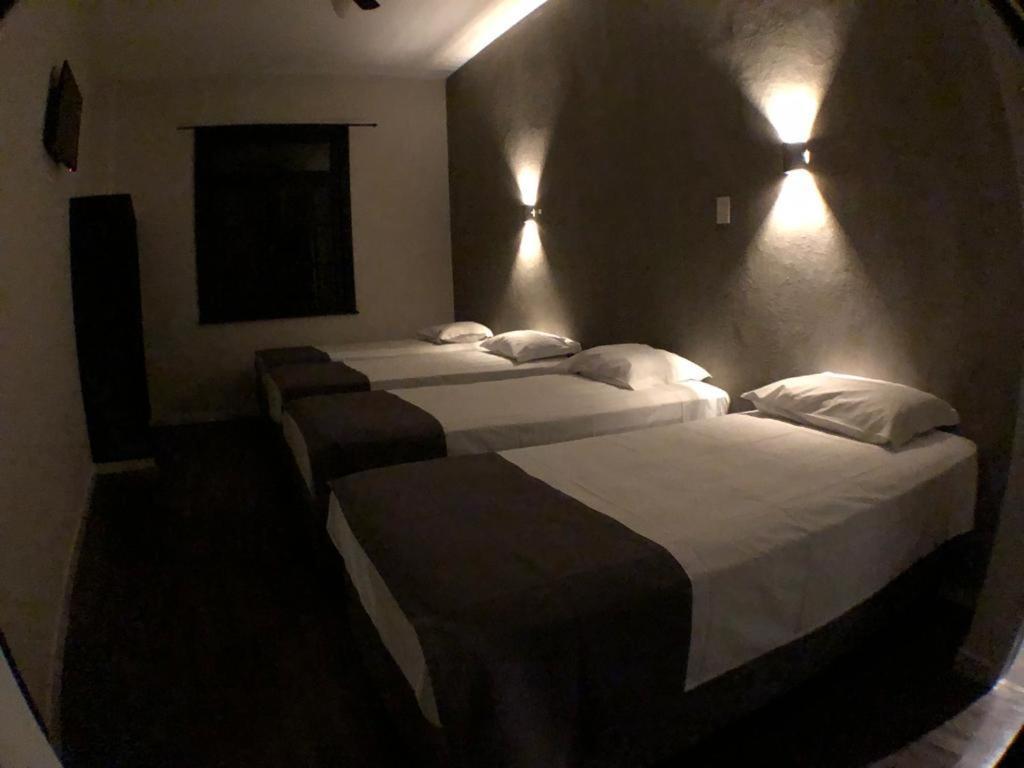Hotel Caravelas เซาเปาโล ภายนอก รูปภาพ
